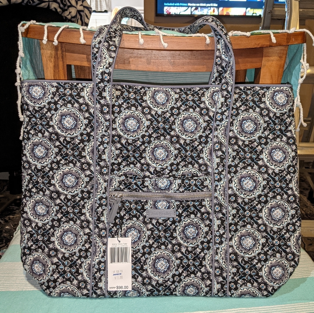 Vera Bradley Iconic Tote in Charcoal Medallion